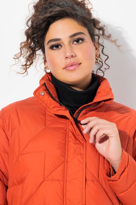 Steppjacke, Stehkragen, seitliche Druckknöpfe