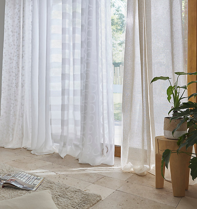 Voilage GoodHome Bahna naturel l.140 x H.260 cm
