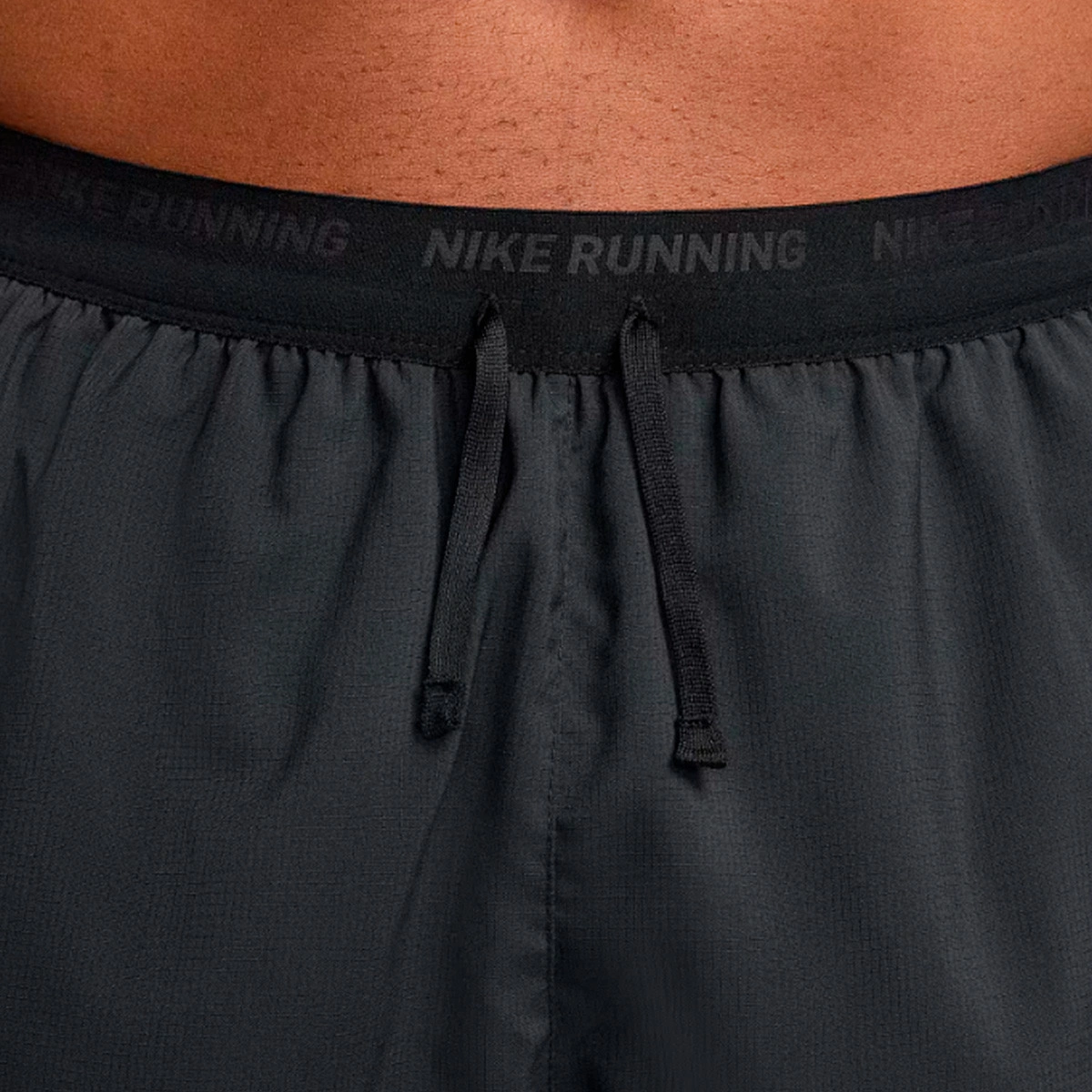 Calções Nike Stride