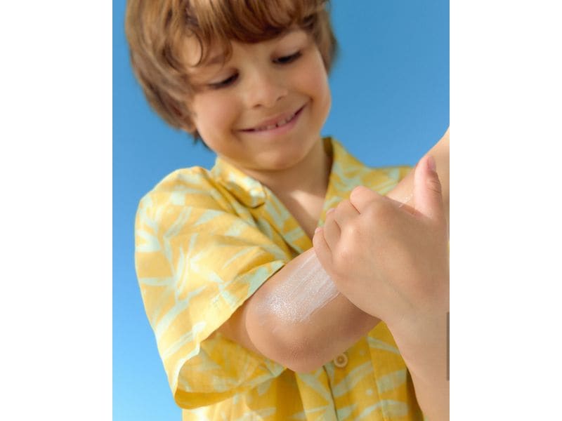 NIVEA SUN Sonnencreme Kids To Go Schutz und Pflege LSF 50 5 Zuverlässiger 5-in1-UV-Schutz, auf die Bedürfnisse der empfindlichen Kinderhaut abgestimmt
