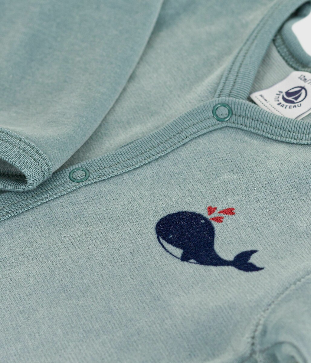 PETIT BATEAU<br>Pijama de bebê em veludo liso com corações no peito