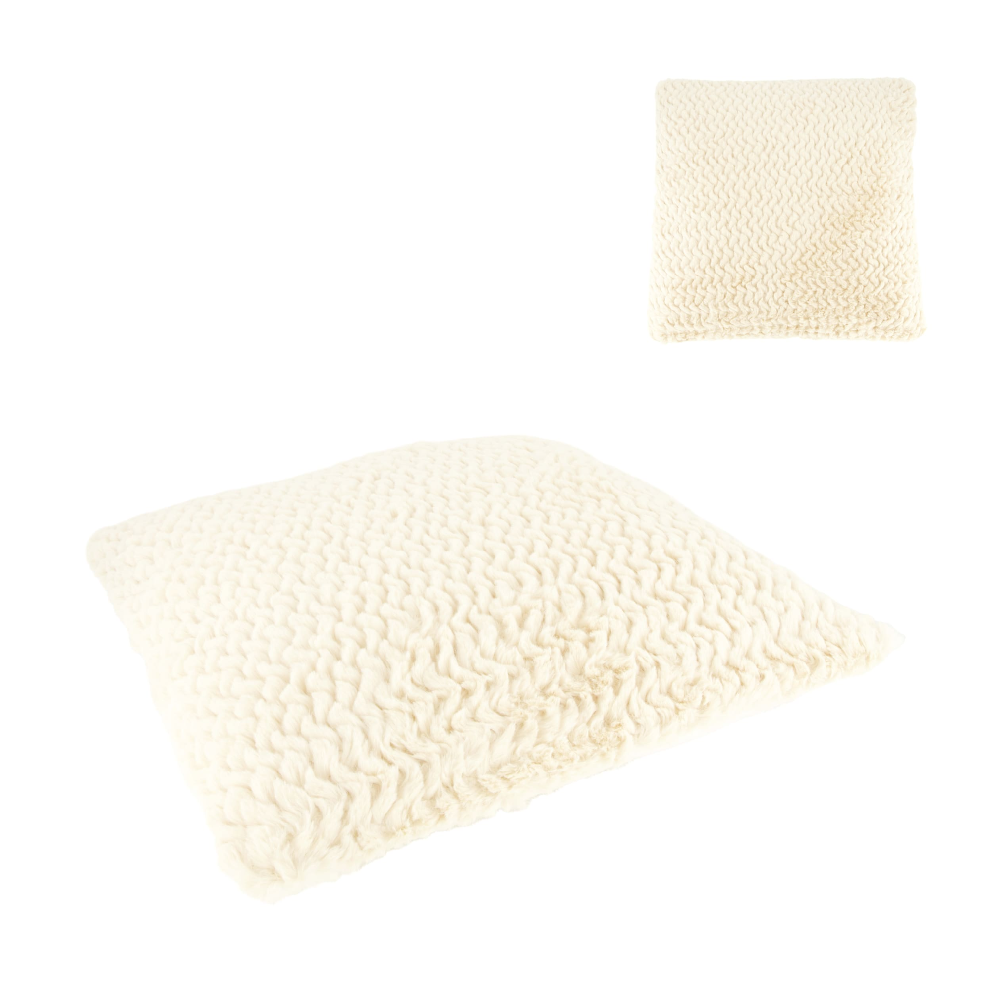 Cushion off white