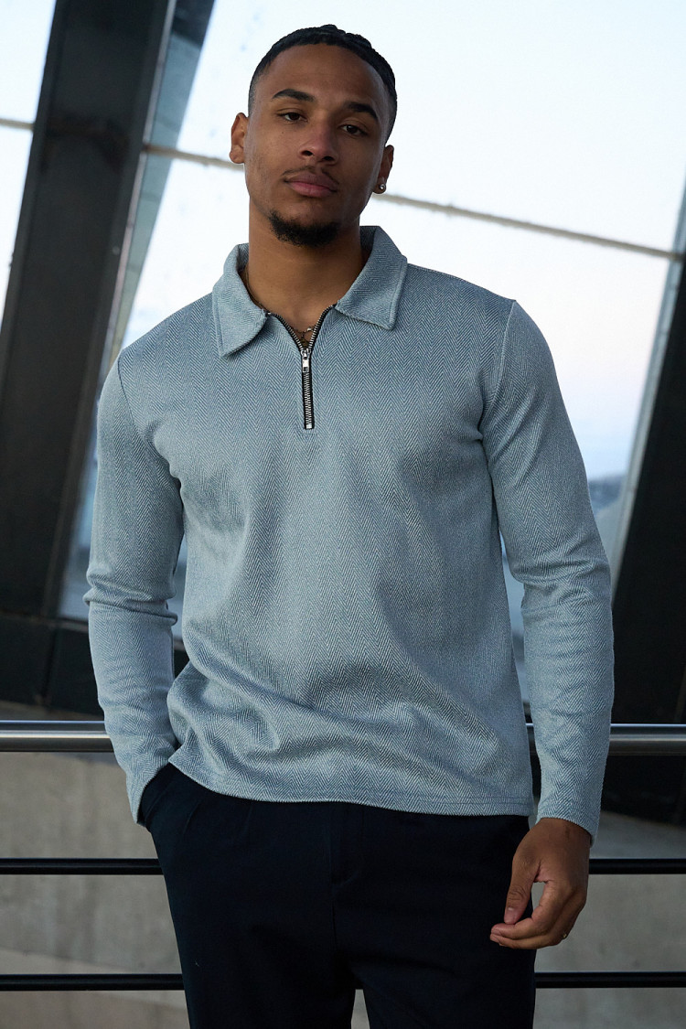 Pull à motif chevron gris