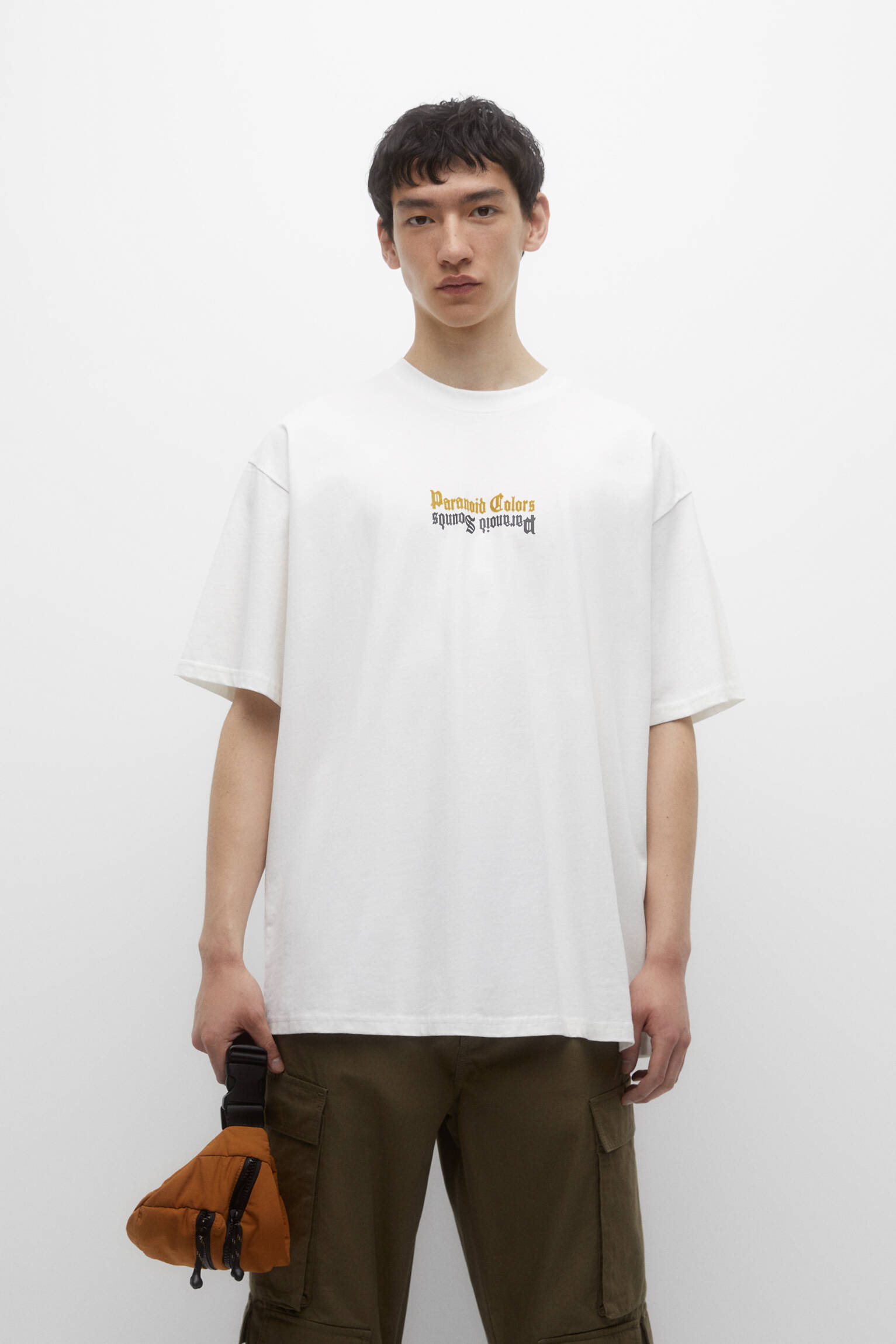 CAMISETA DE MANGA CURTA COM TEXTO - BRANCA SUJA