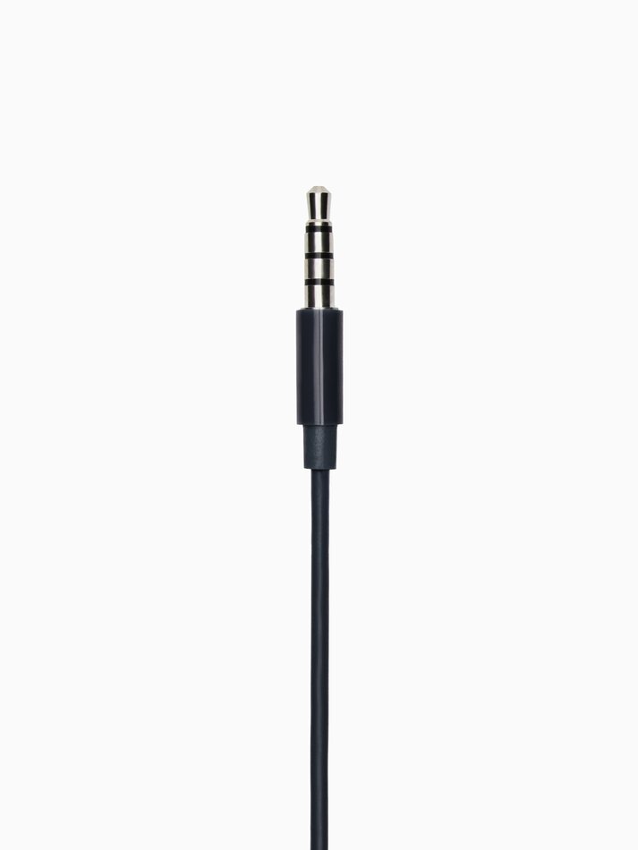 Fones de ouvido com microfone e controle de reprodução - Preto