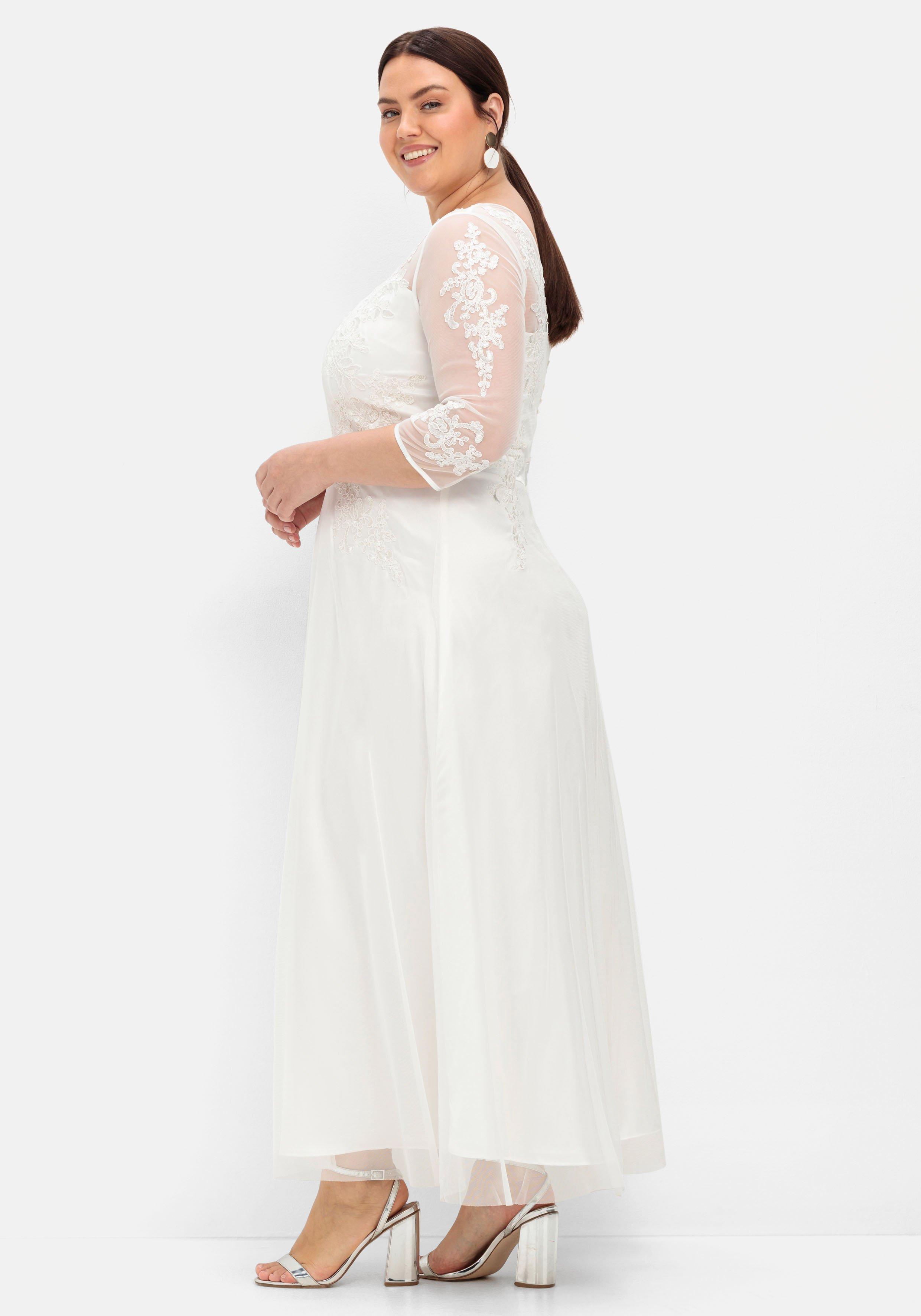 Abendkleid mit Spitzenapplikationen in Corsagenoptik