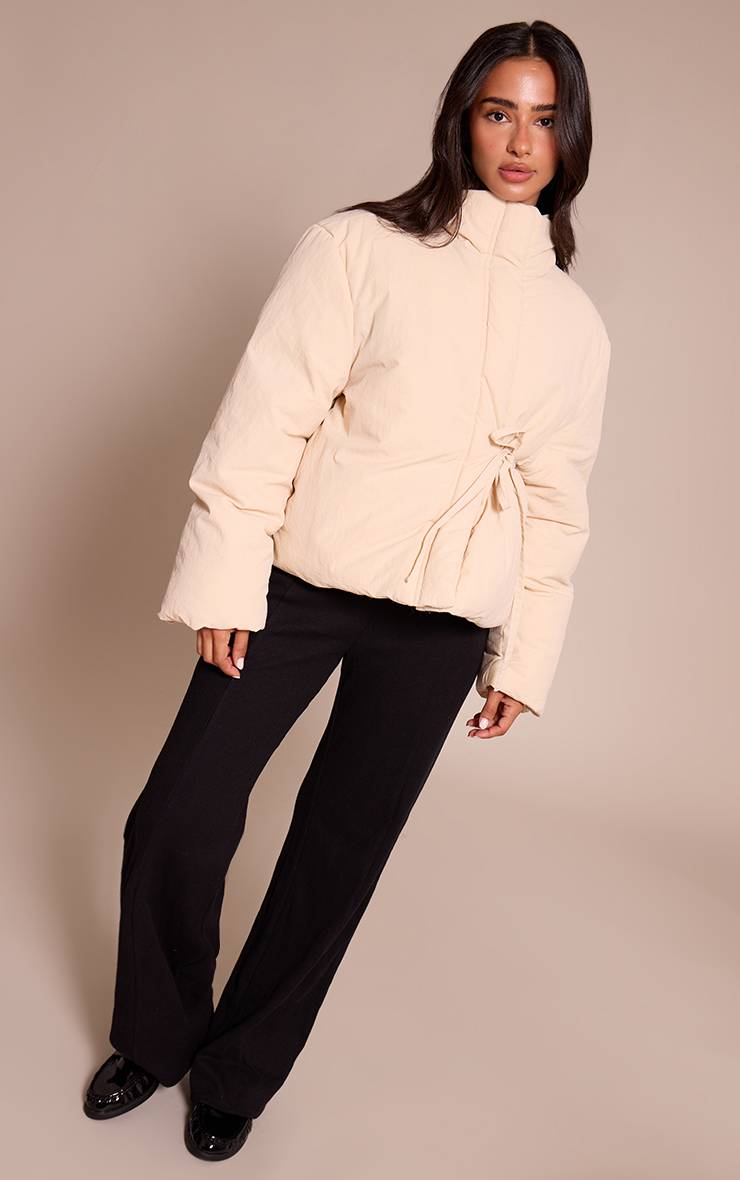 Crème Veste Matelassée Petite Taille Col Montant Avec Ceinture À Nouer