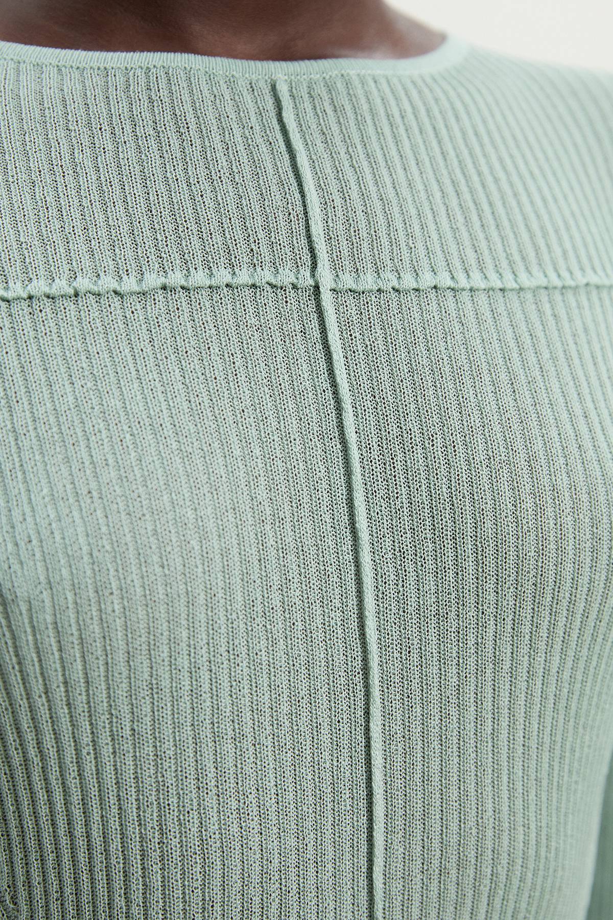KarenMillen Petite robe midi tricotée en côtes drapées et transparentes