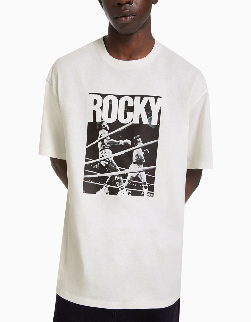 Camiseta Rocky de manga curta e corte reto