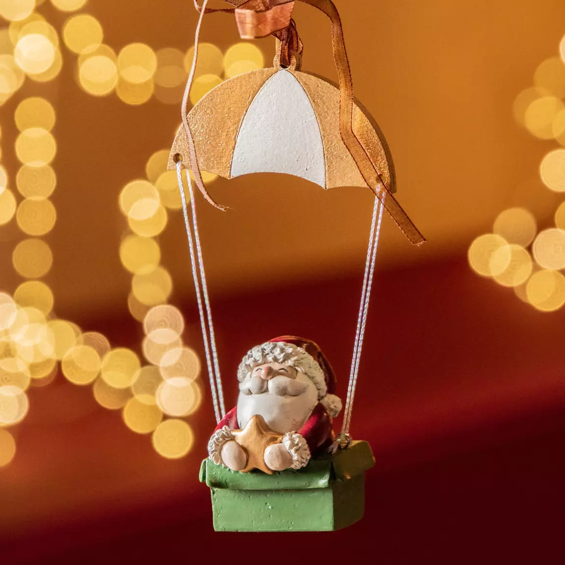 Père Noël à suspendre (H13 cm) Montgolfière Multicolore