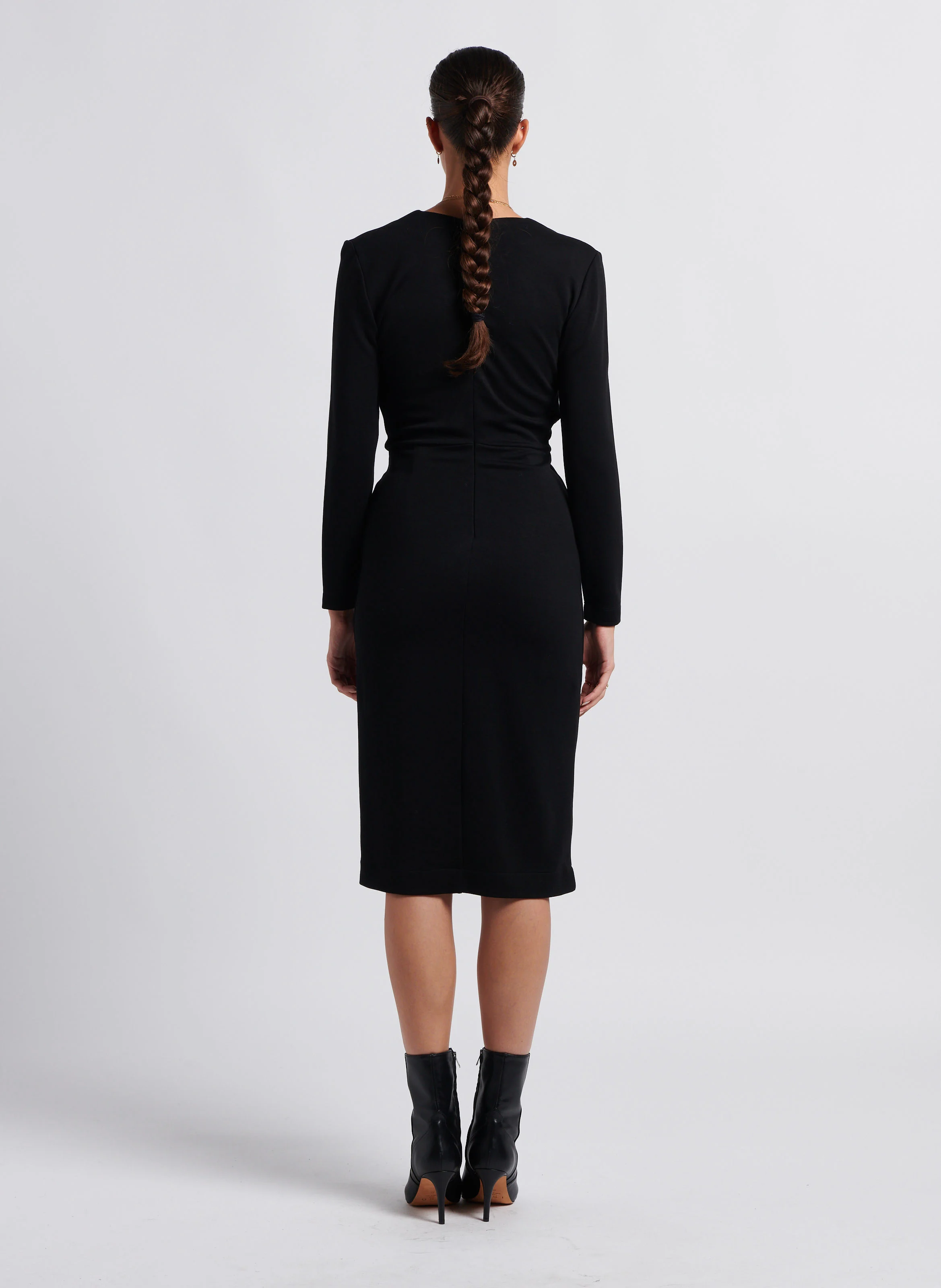 NEIA - Robe mi-longue col V| Noir