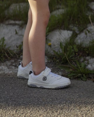 Nordbjørn Skooby Sneakers, Hvit/Grå