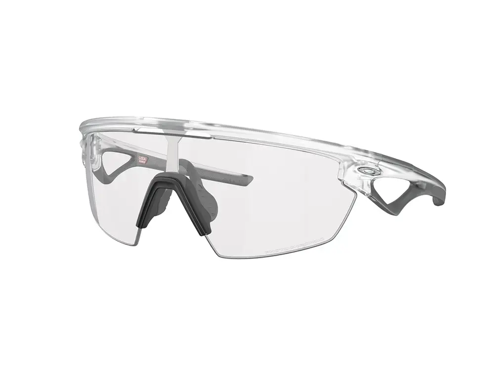 Oakley Sphaera Sport Zonnebril Clear Photochromic Lens Mat Transparant