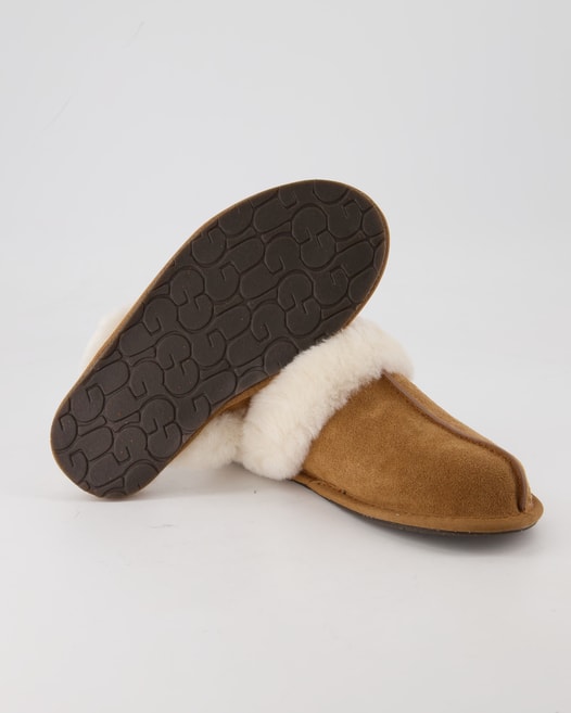 UGG Scuffette II Hausschuhe in Beige