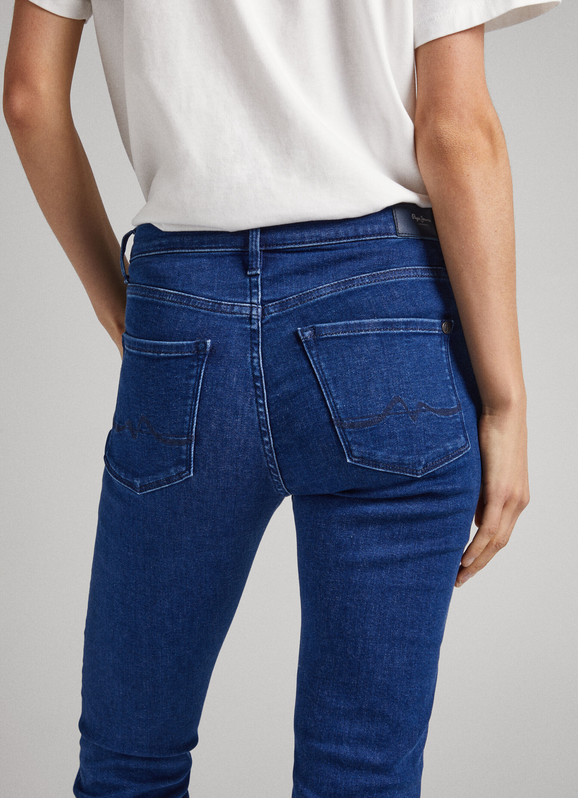 CALÇA JEANS GRACE FIT SLIM TIRO ALTO - jeans