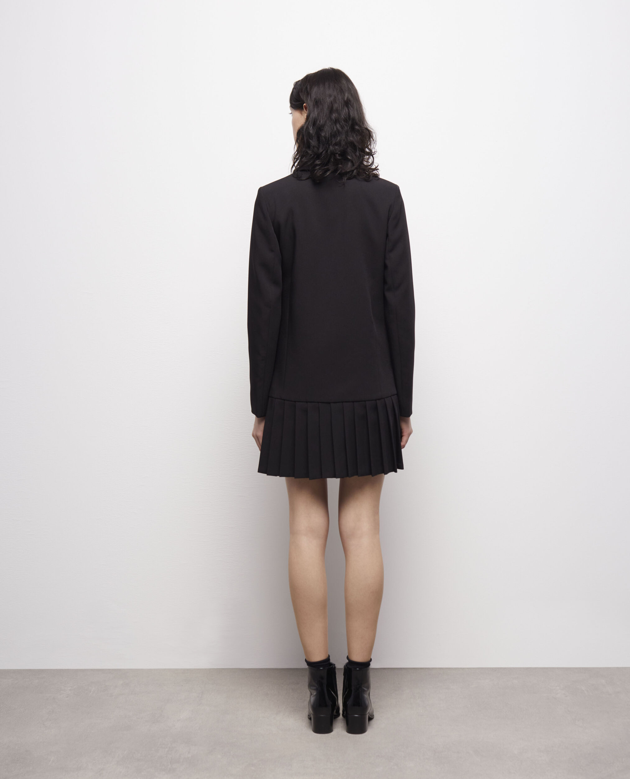 Robe courte noire