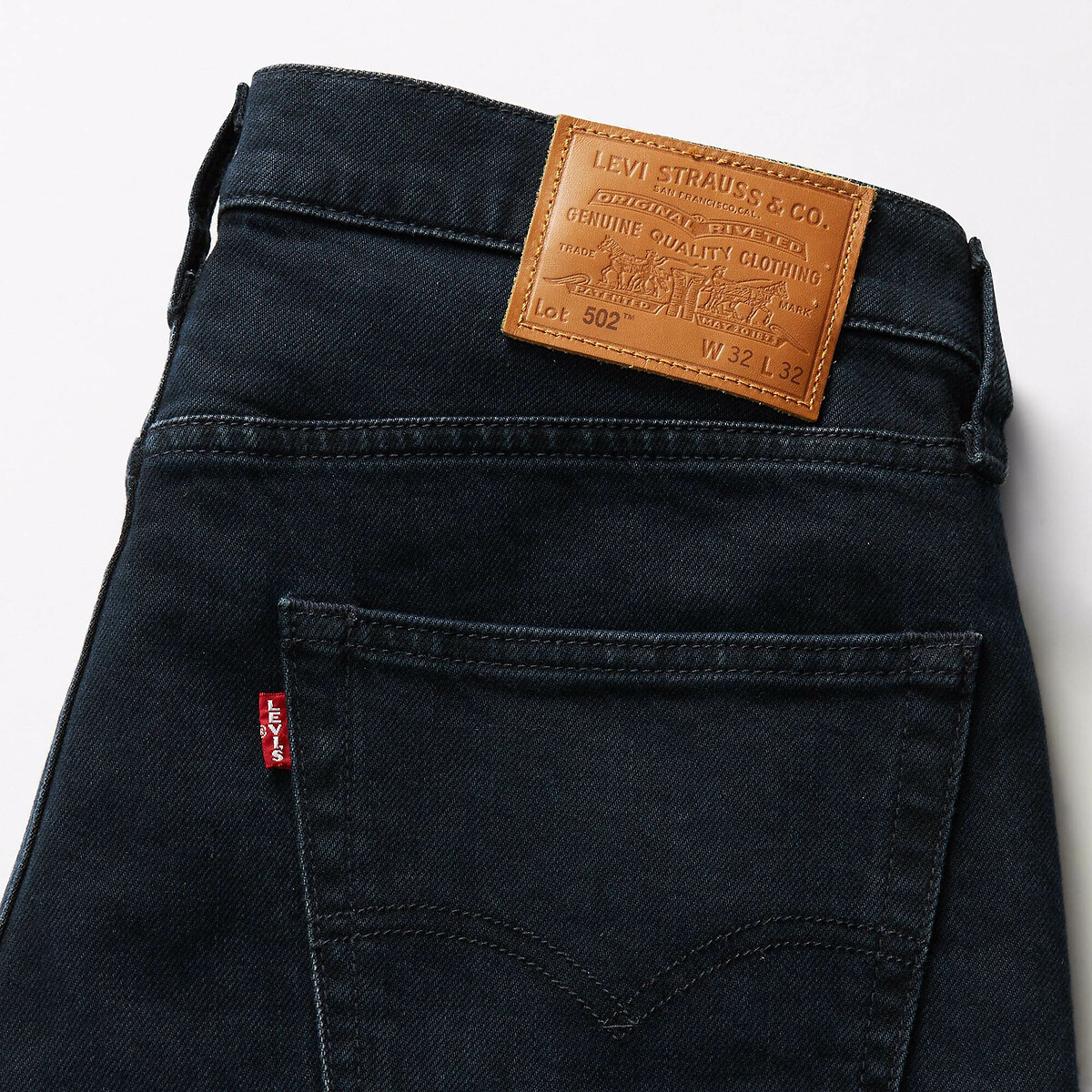 Calça jeans Levi's 502™ com modelagem afunilada