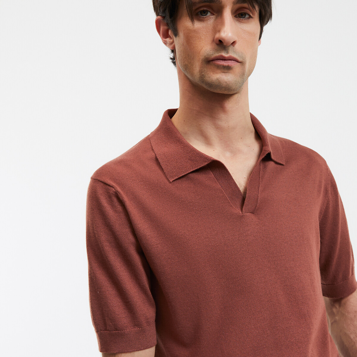 COLEÇÃO LA REDOUTE<br>Camisa polo com decote em V e mangas curtas