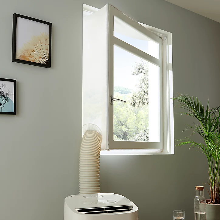 Kit accessoire climatiseur pour calfeutrage de fenêtre GoodHome