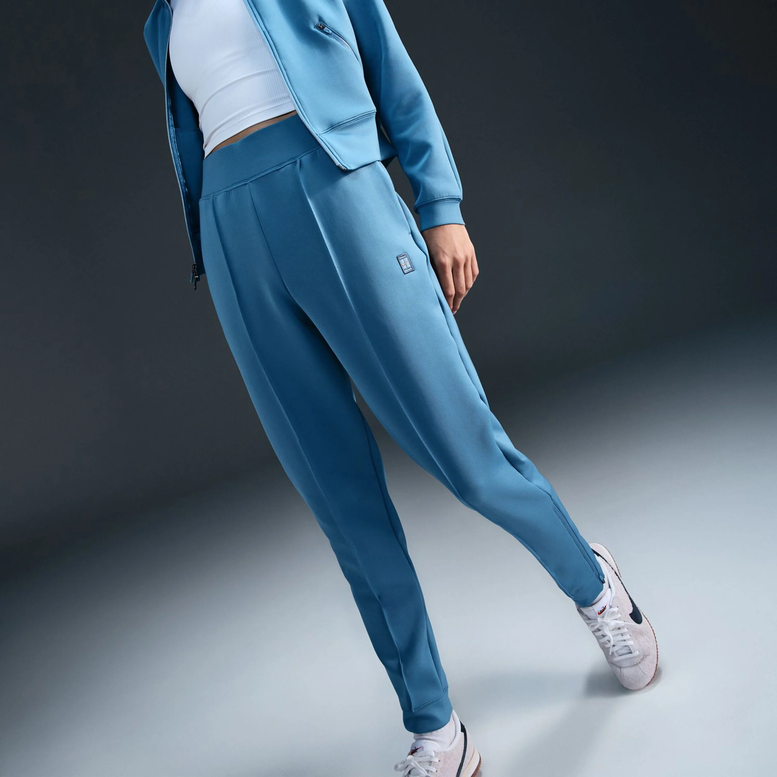 Nike Court Dri-Fit Heritage Pantalon Survêtement Femmes - Bleu Clair