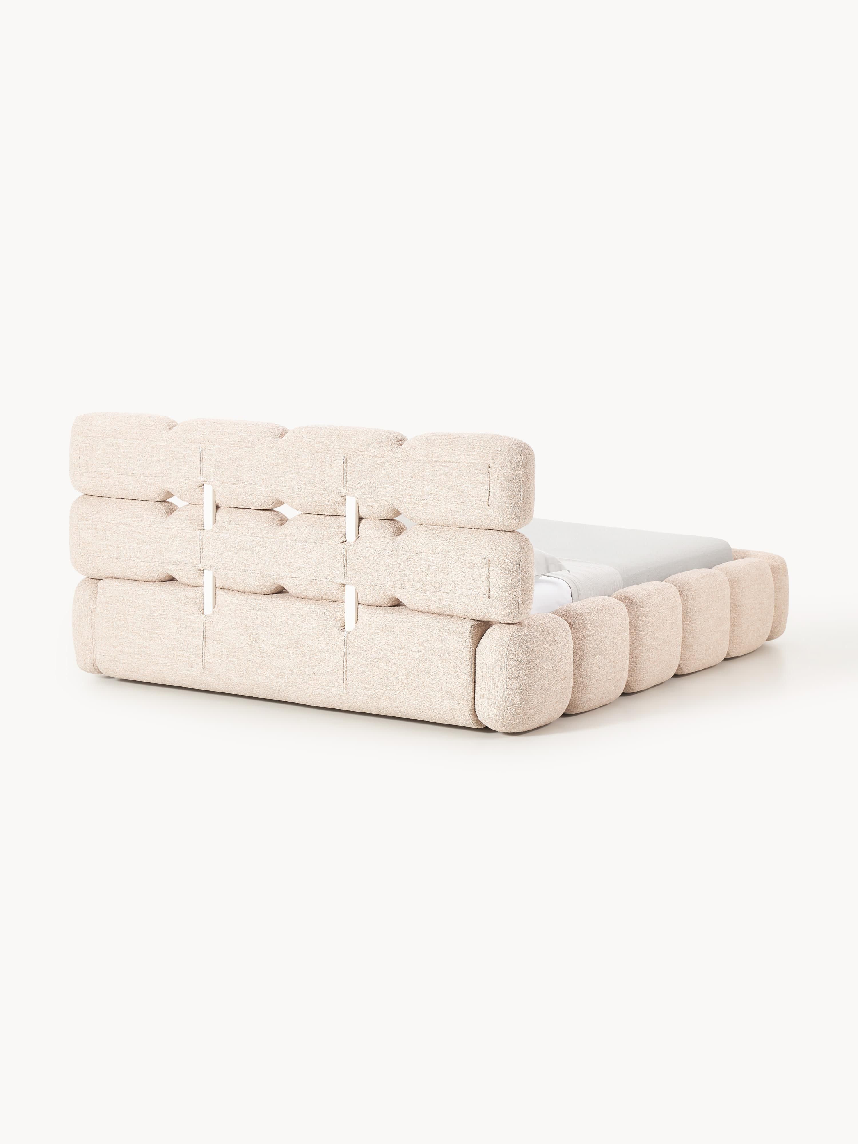 Gestoffeerd bed Tayla van bouclé