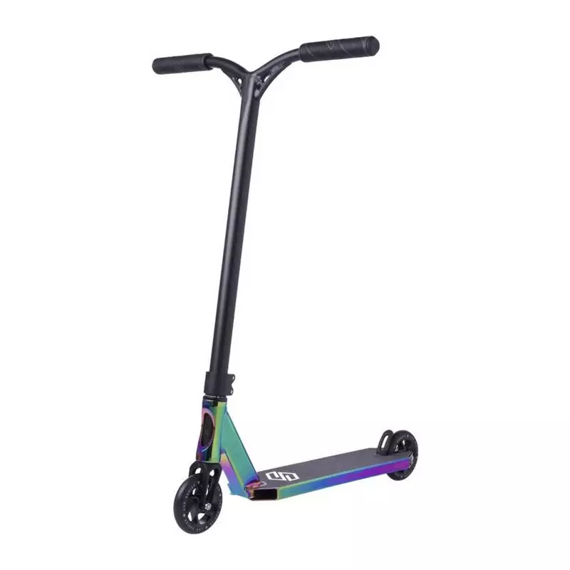 Trottinette Freestyle STRIKER Lux Rainbow deck