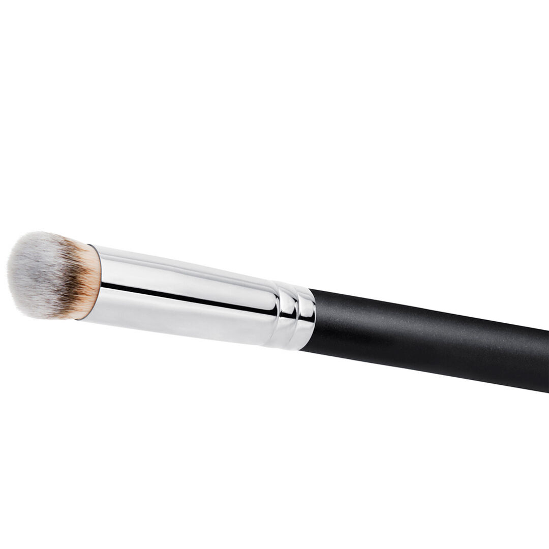 MAC  270S CONCEALER BRUSH - 1un