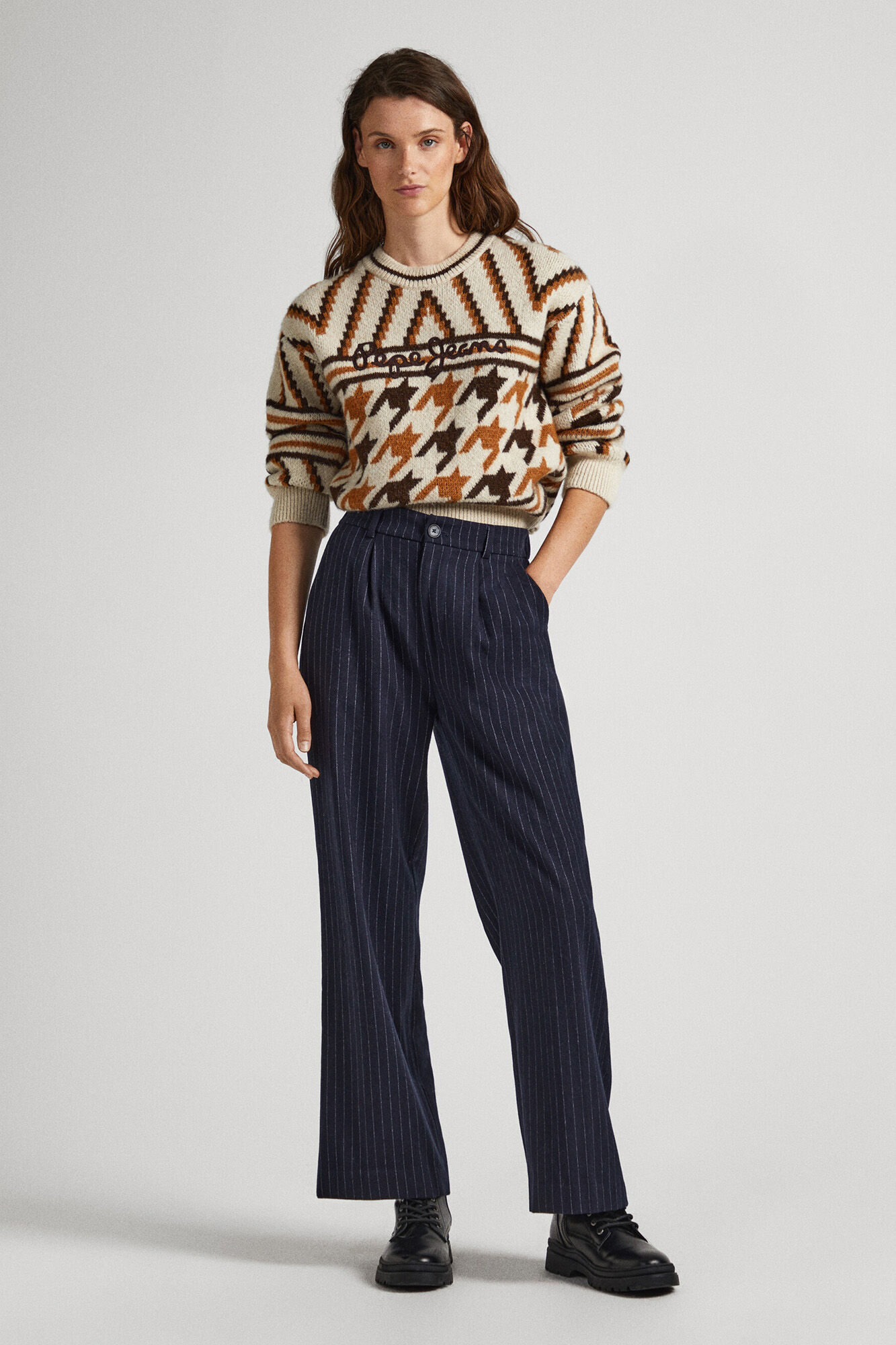 Suéter de gola redonda em jacquard