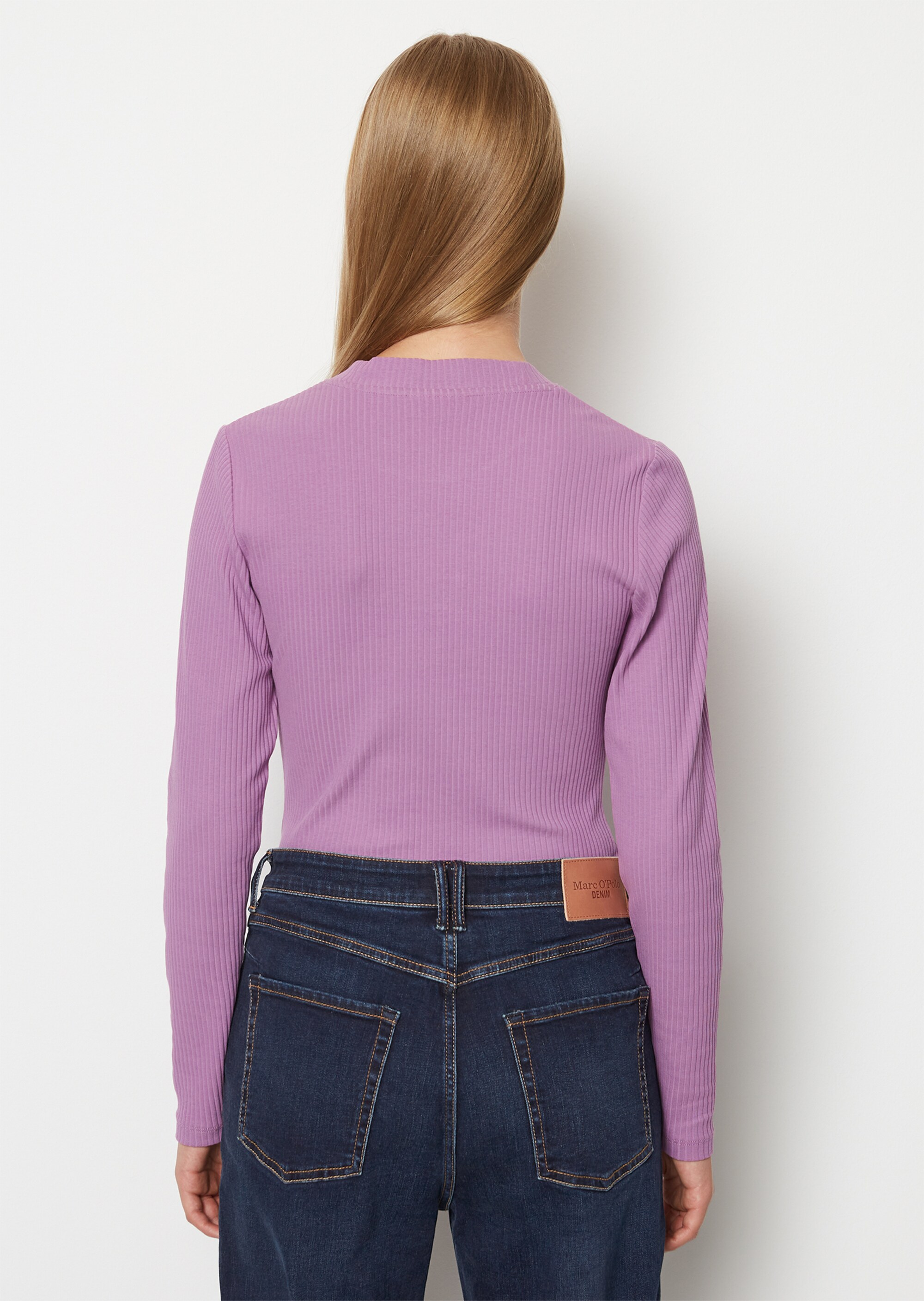 Geripptes Rundhals-Longsleeve regularaus Organic Cotton-Jersey