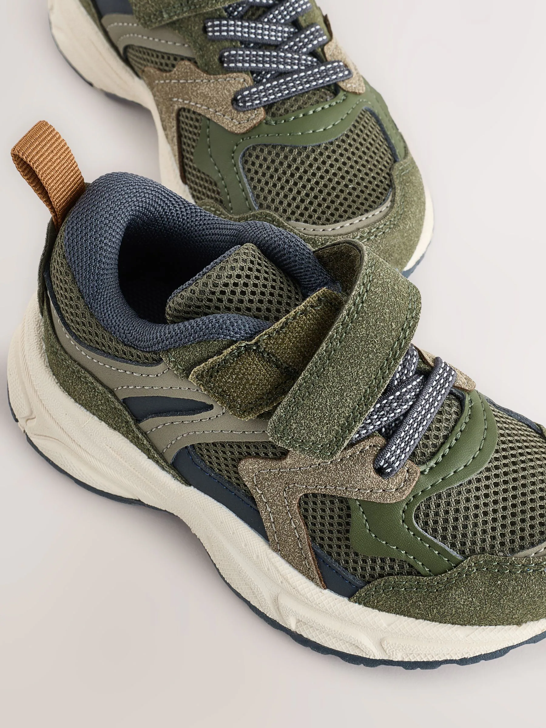 Groen-kaki - Sneakers met klittenbandsluiting en elastische veters