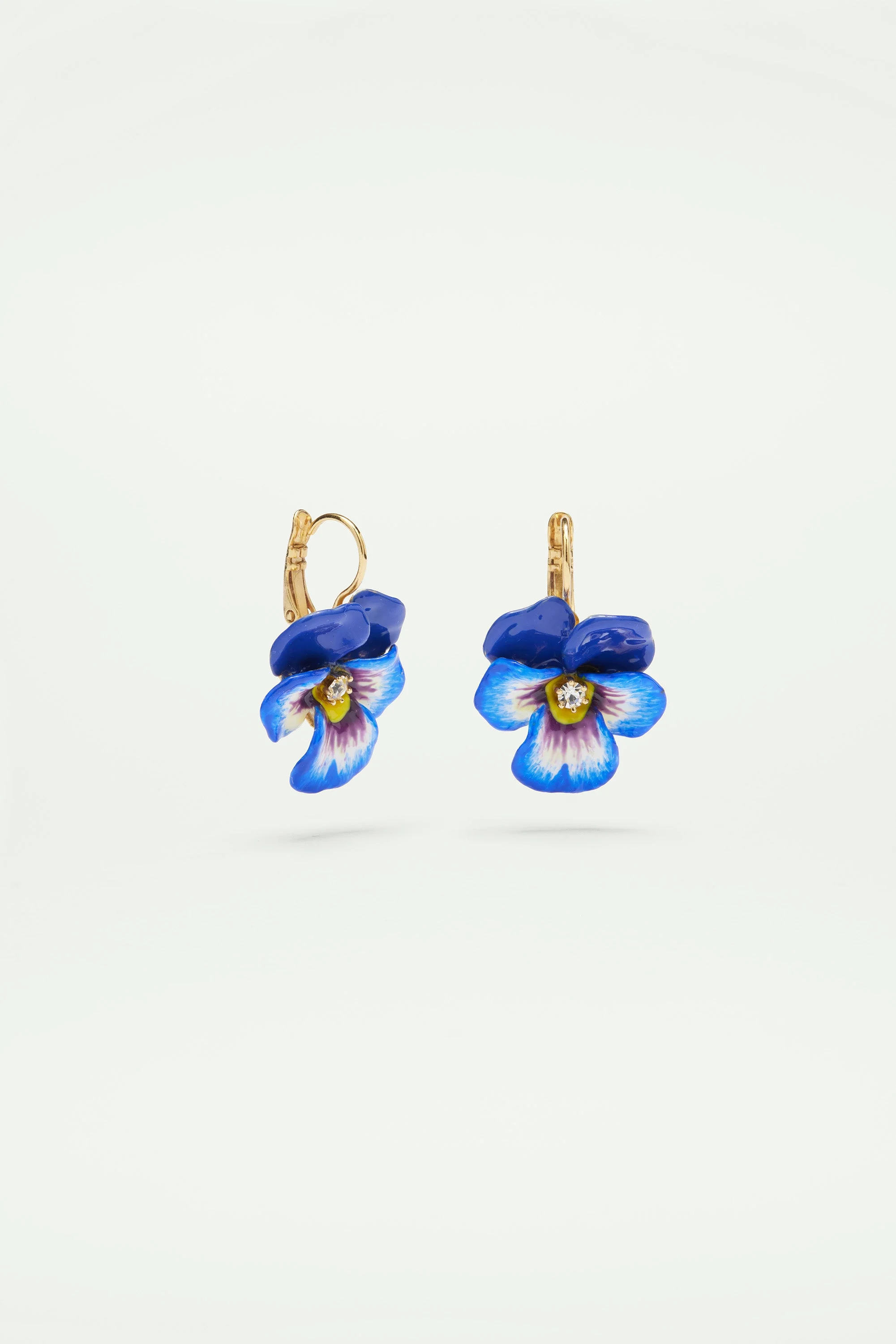 Boucles d'oreilles dormeuses pensée bleu et cristal | Bleu