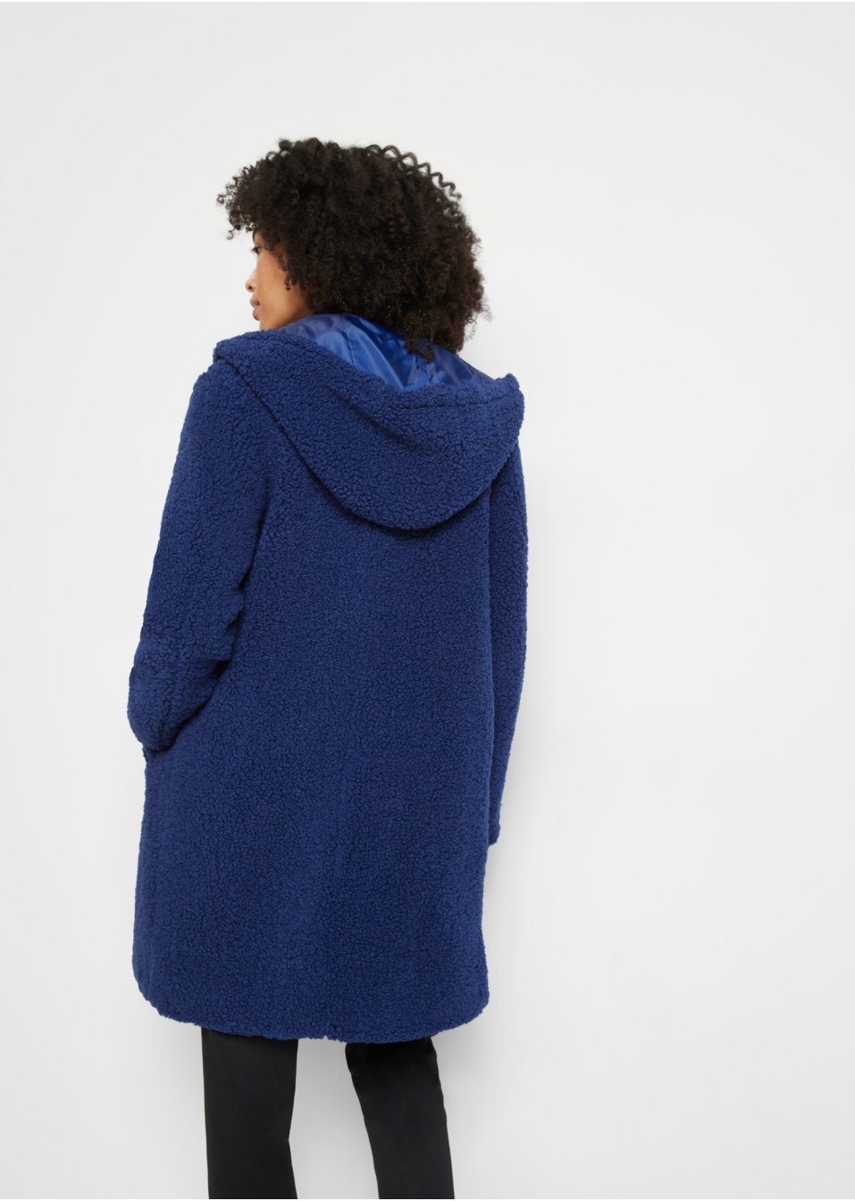 Veste en maille peluche à capuche