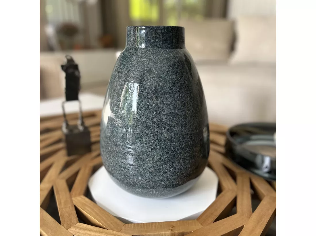 Now's Home - Vase En Metal Emaille Celadon Mouchete 20x20x30cm Iriz