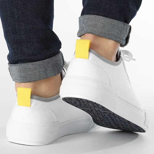 Baskets Femme Low Cut Revoli S11555 White