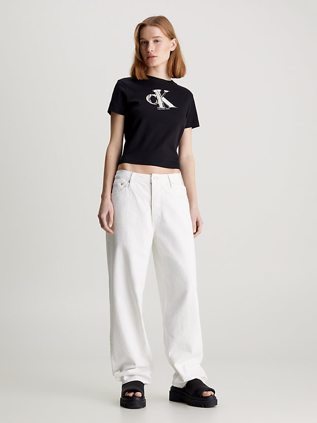 Camiseta curta com monograma