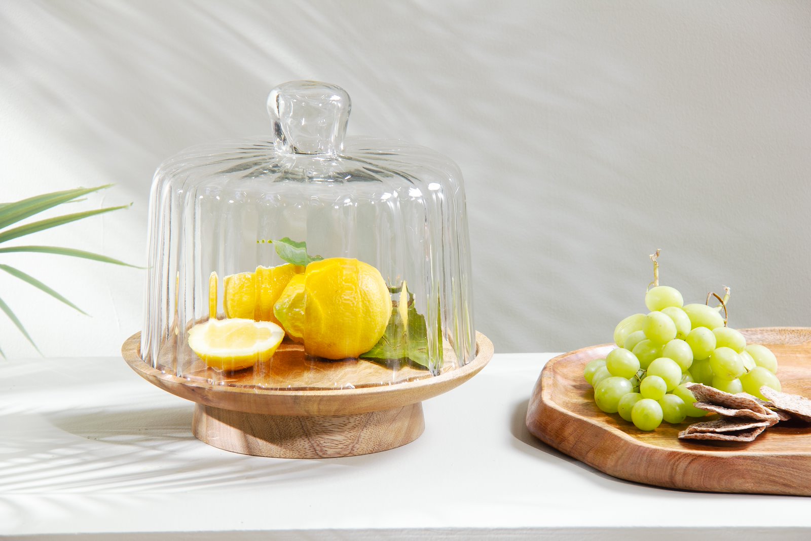 Petrea kakefat Mangotre med glasslokk Ø25 H24,5 cm