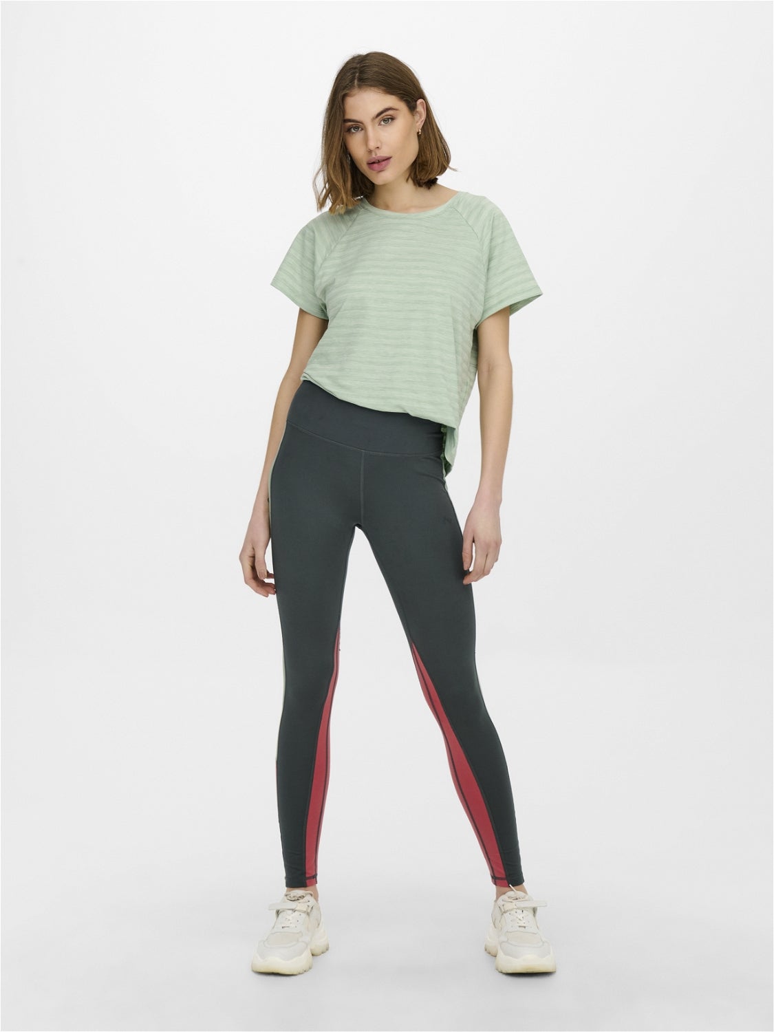ONPFELONE Hohe Taille Slim Fit Sportleggings Dark Shadow