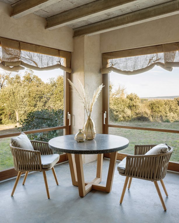 Kave Home Hemilce tuinstoel acccia beige