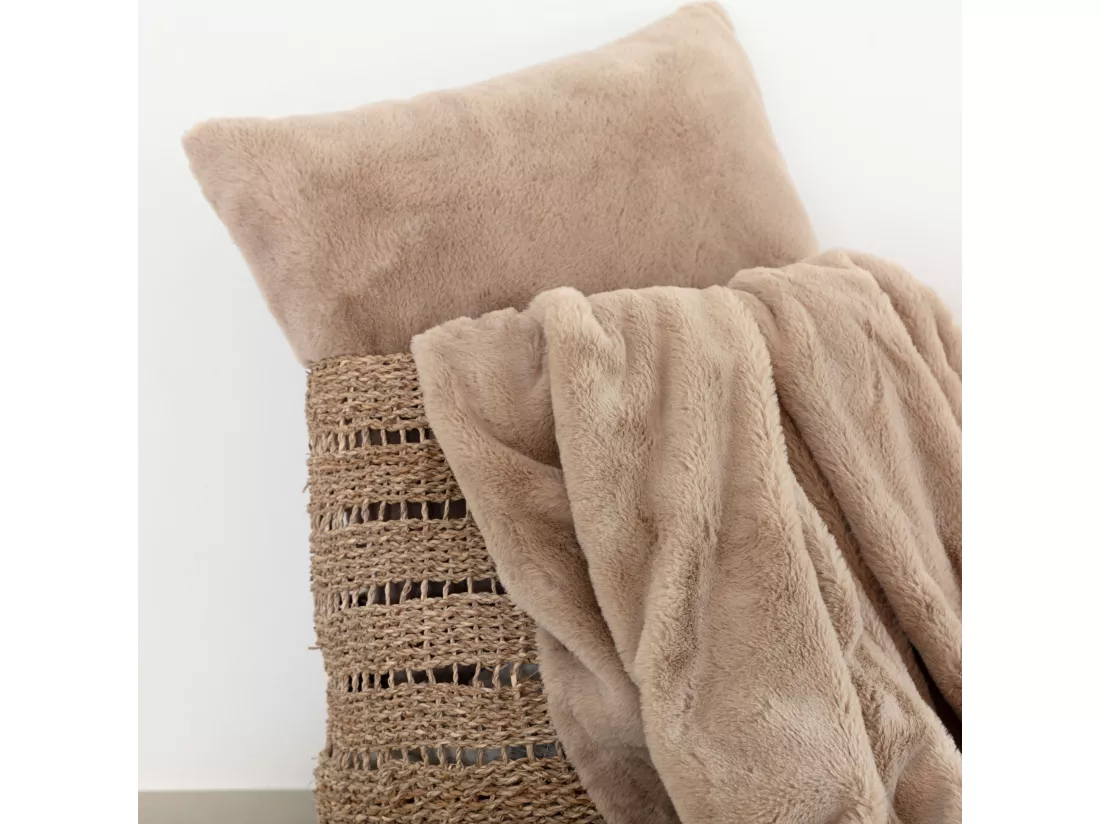 Plaid polaire uni taupe 130x170 cm
