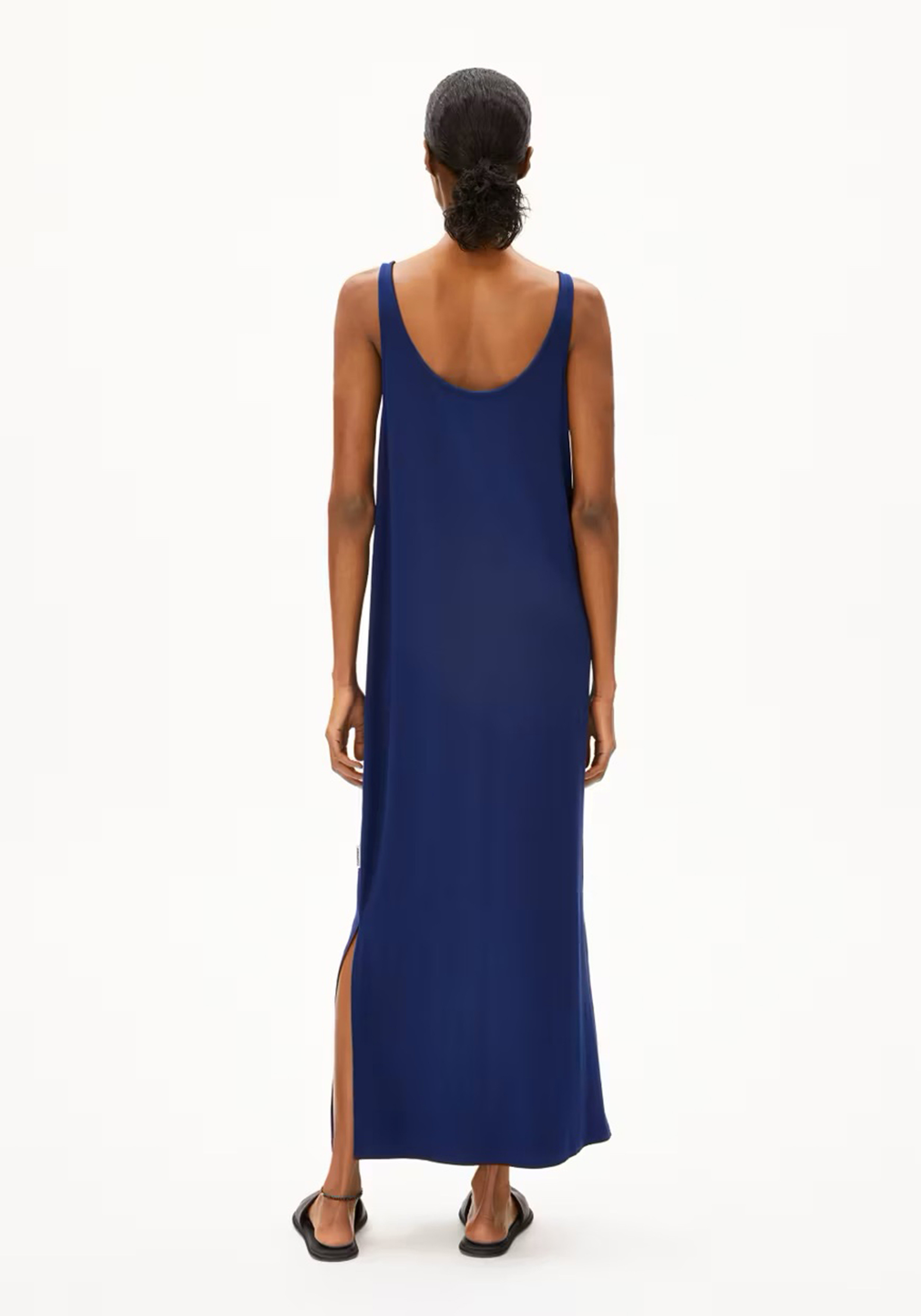 Armedangels Jerseykleid Maeliaa Solid Blue Noon