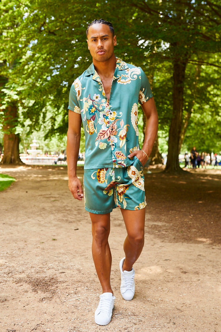 Ensemble 2 pièces chemise + short vert à motif fleuri