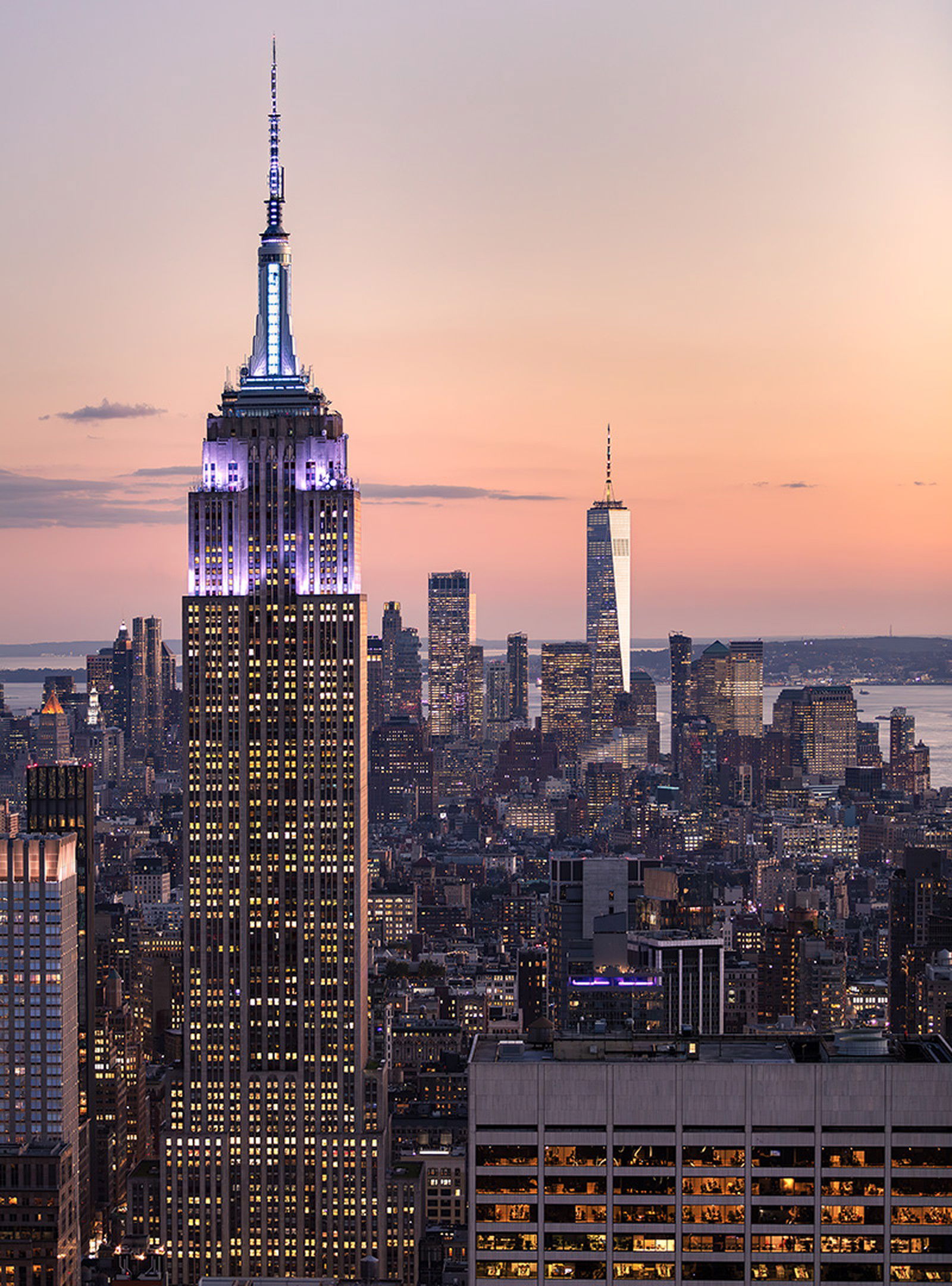 Midtown  Manhattan by Jack Marijnissen - Limited Edition. Edition of: 150. Signed.