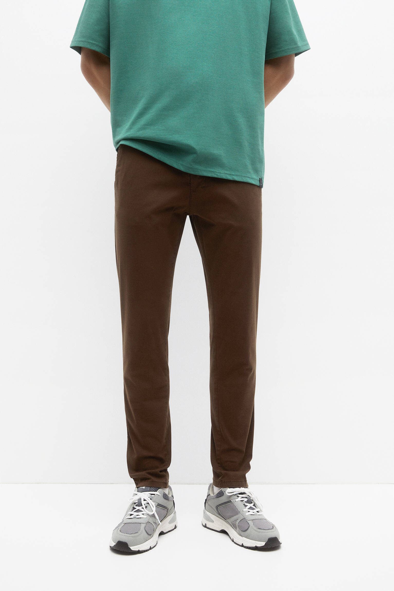 Calça chino básica - marrom