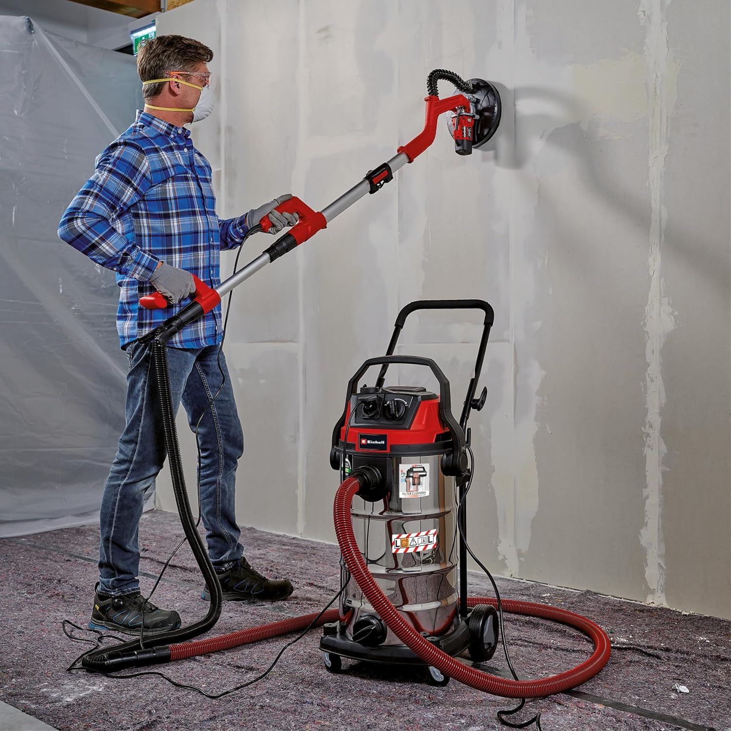 Einhell Nass-Trockensauger TE-VC 2340 SACL (1.500 W, 225 mbar, 9m Aktionsradius, HEPA-Faltenfilter inkl. Filterreinigungssystem, 40l Behälter, Staubschutzklasse L, 1.900 W Automatiksteckdose)