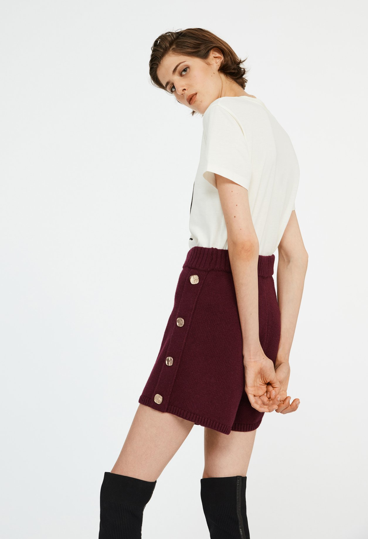 Short taille haute boutonne