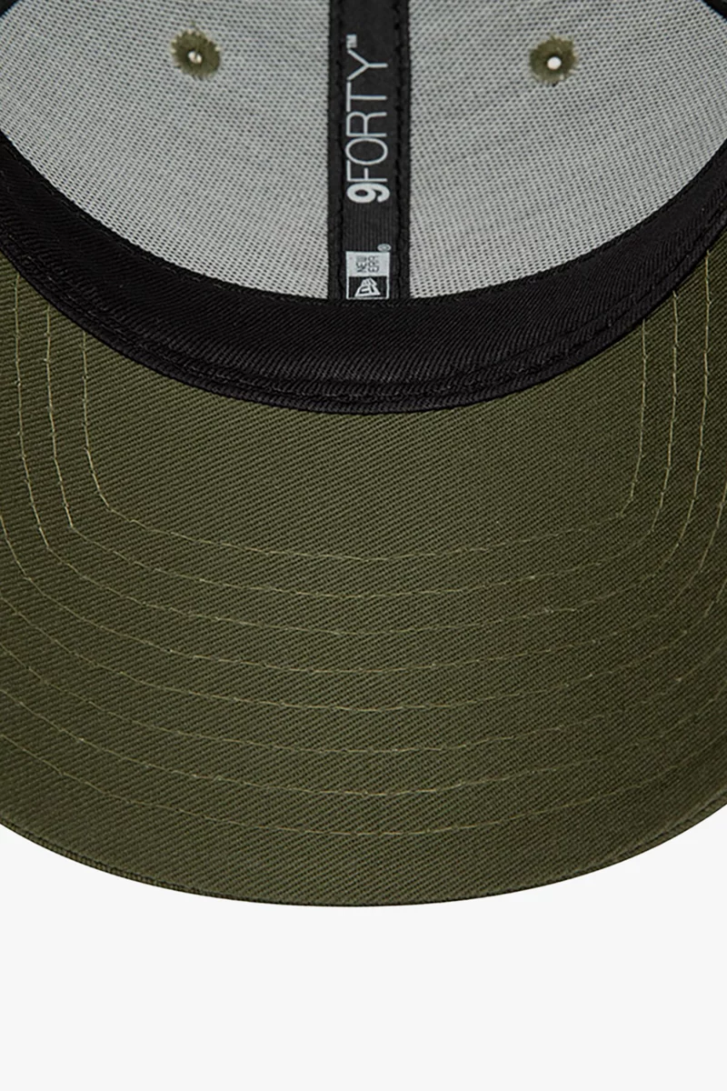 New Era New York Yankees Metallic Outline 9FORTY Herren Cap