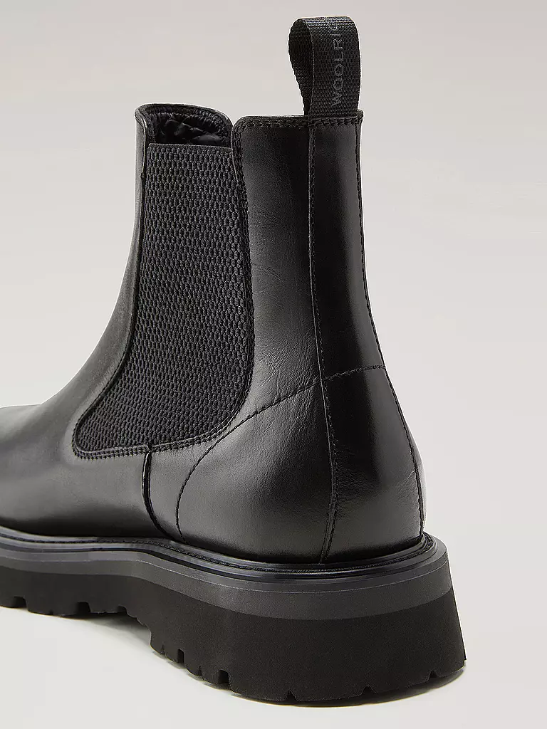 WOOLRICH Chelsea Boots  schwarz