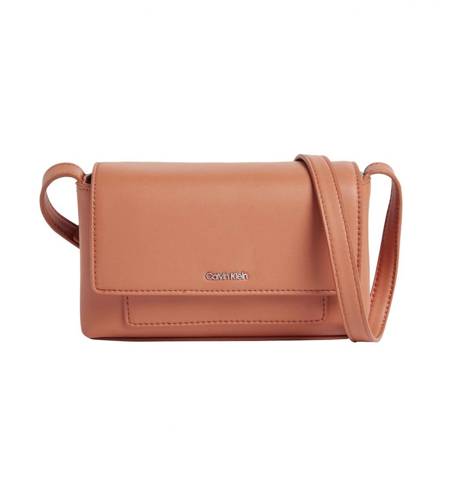 Bolsa Calvin Klein Must Mini rosa
