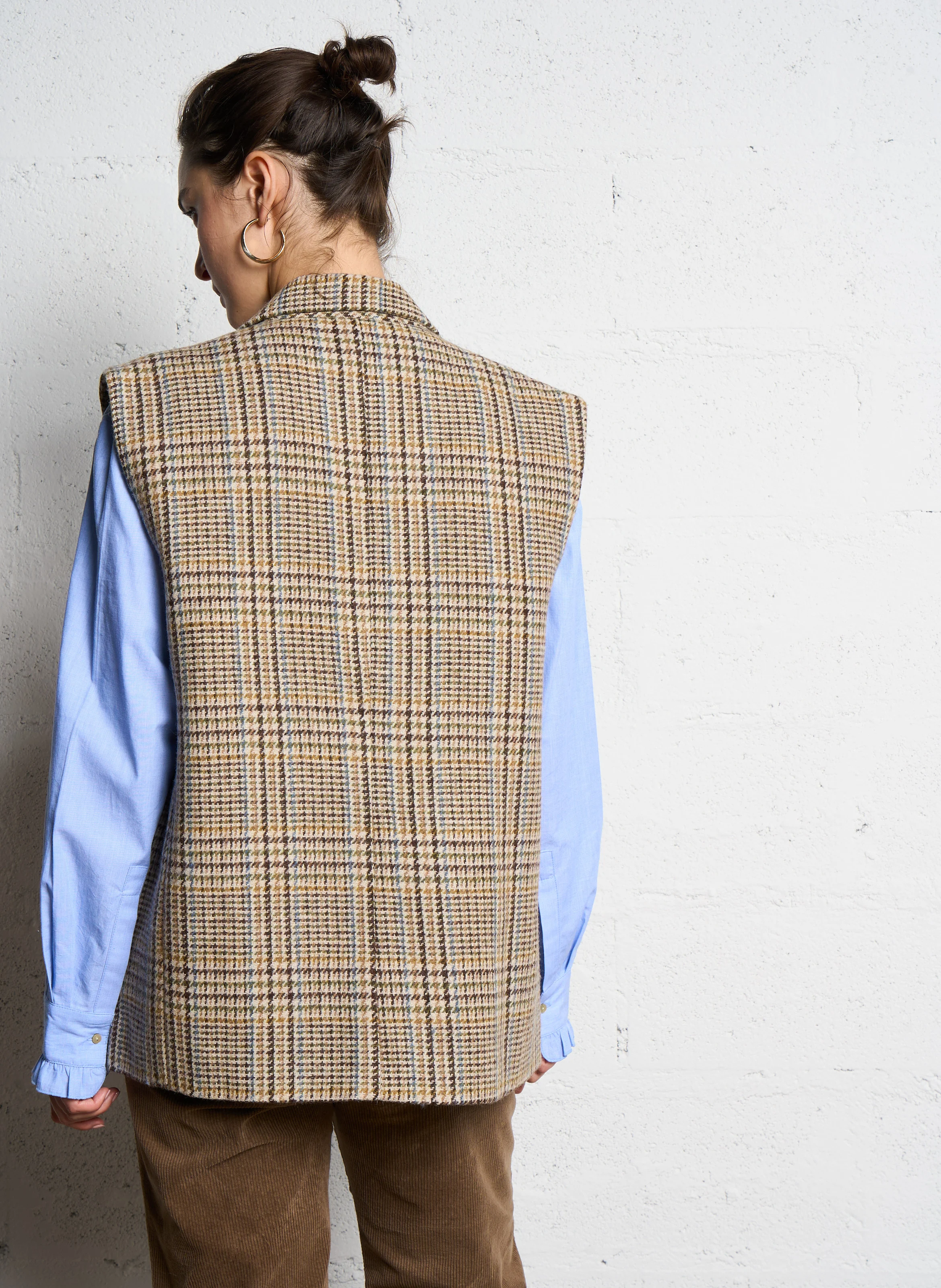 LIVIA - Veste de tailleur sans manches en laine mélangée| Beige