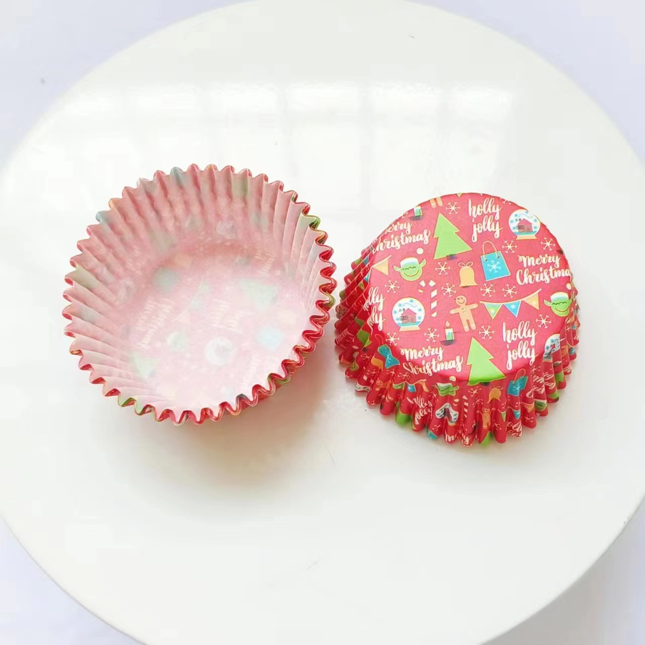 (100er Set) Einweg Papier Weihnachts Cupcake Förmchen Christmas Muffin Form Party Backform - Assortiert